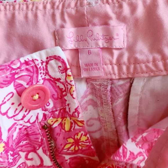 Lilly Pulitzer Shorts - Picture 3 of 4